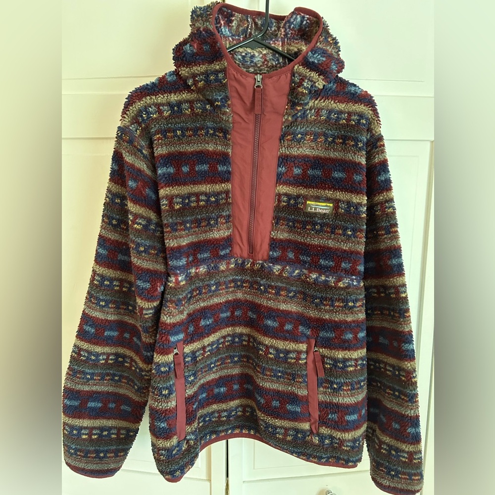 LL Bean men’s medium hi pile fleece pullover